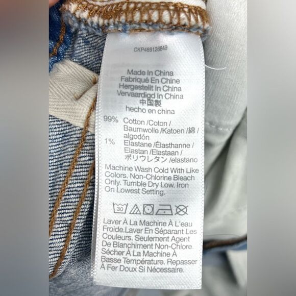 Madewell The Curvy Mid-Rise Straight Leg Jeans - Picture 10 of 10